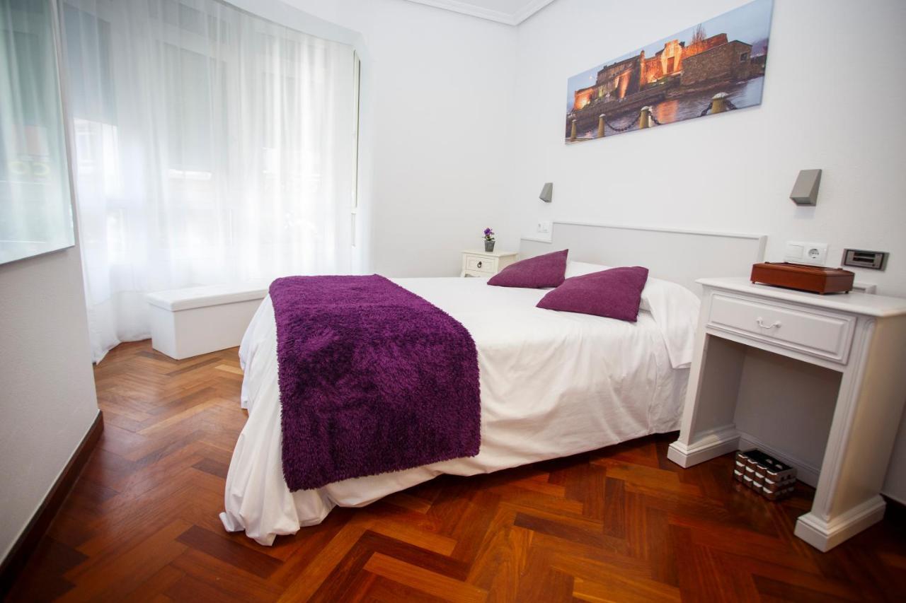 Hostal CostA Coruña Buitenkant foto